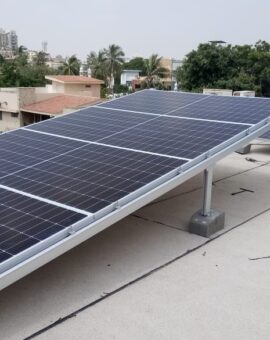 How SEE Helps Businesses Maintain 100% Power Uptime Through Solar + Maintenance Plans | Zeoby