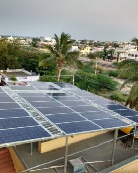 On-Grid vs Off-Grid Solar Systems: Which Is Better? | SEE